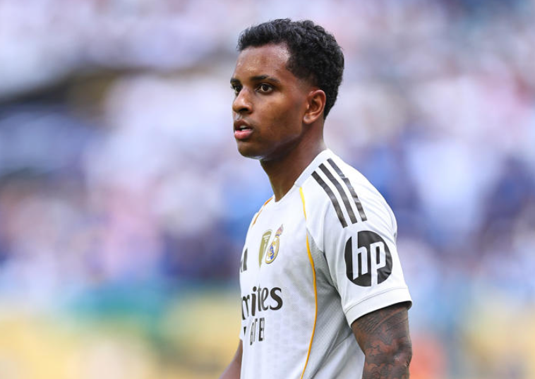 罗马诺揭秘：切尔西转会传闻背后的真实策略